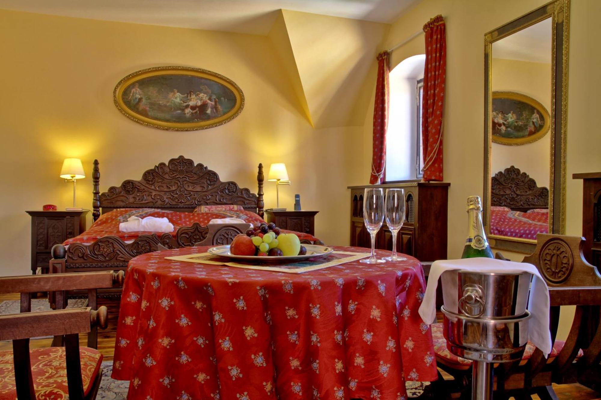 Hotel Ruze Český Krumlov Eksteriør bilde A room at the hotel